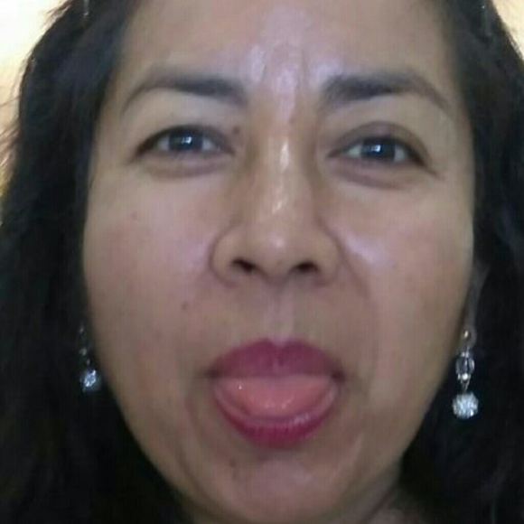 Profile Picture of Armida Gonzalez (@armida1966) on Poshmark