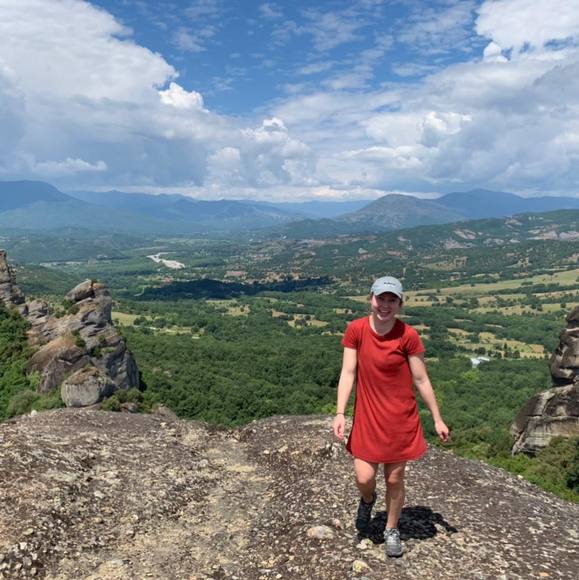 Profile Picture of Lindsy Lemancik (@llemancik) on Poshmark