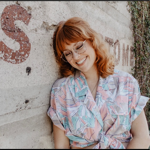 Profile Picture of Julia Rohrabaugh (@jwl_bug) on Poshmark