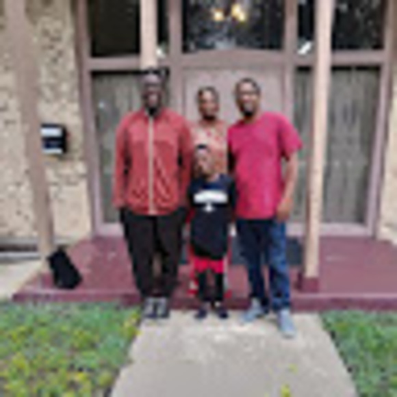 Profile Picture of Deon Briggery (@hipydesign) on Poshmark