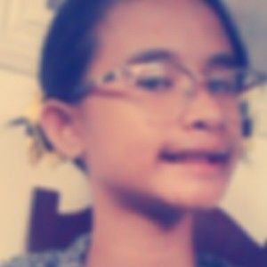 Profile Picture of tombszurly (@beverlyvelos) on Tiktok