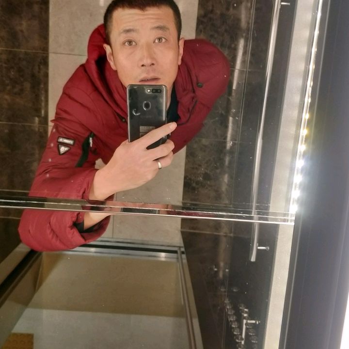 Profile Picture of liangyongjian (@yongjian13156090886) on Tiktok