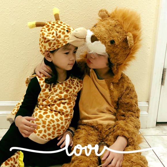 Profile Picture of Trần Phương khanh (@heocoi) on Poshmark