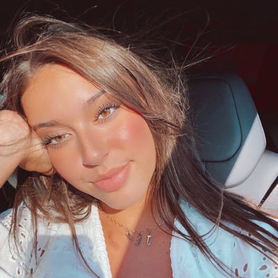 Profile Picture of Jenna Ruth (@jennaruth16) on Twitter