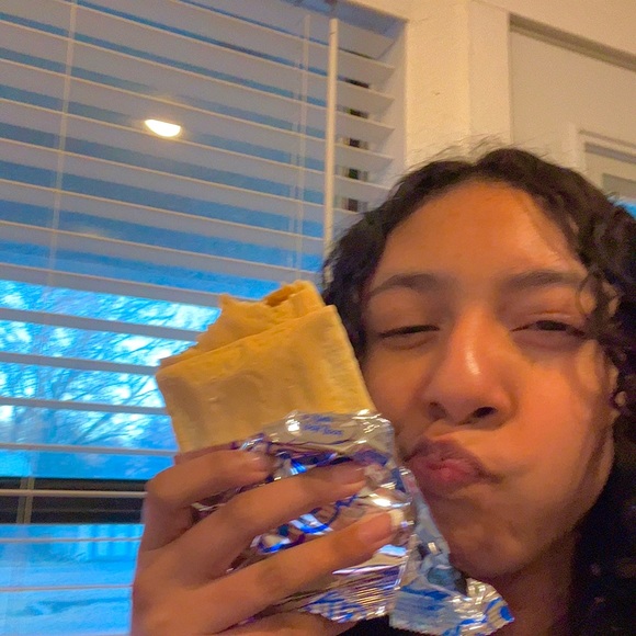 Profile Picture of Leah Ayala (@weaa) on Poshmark