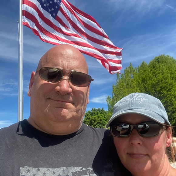 Profile Picture of Ed Ariniello (@ed_ariniello) on Poshmark