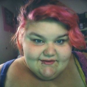 Profile Picture of Heather Ames (@munkiey3) on Myspace