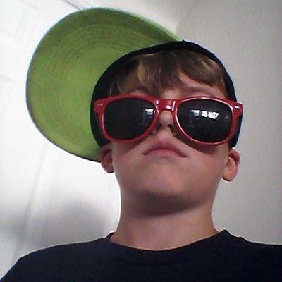 Profile Picture of Taylor Hussey (@TaylorHussey2) on Twitter