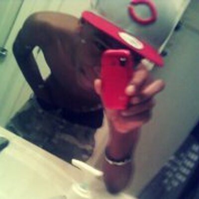 Profile Picture of Adrian Sutton (@BasedSwagg21) on Twitter