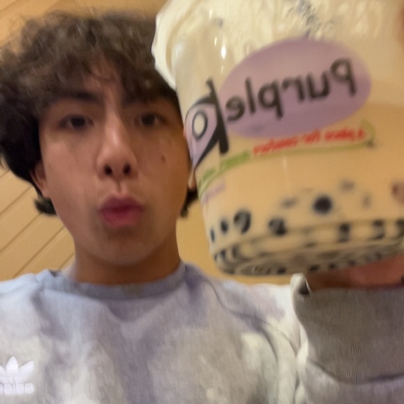 Profile Picture of Mattheson Dobay (@adidasboy875) on Poshmark