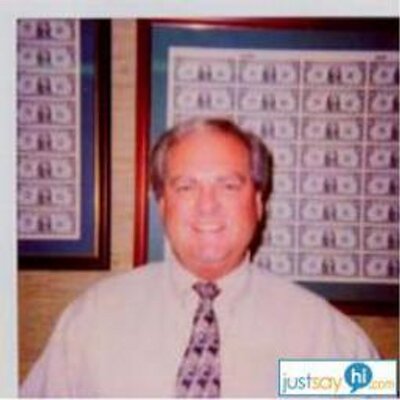 Profile Picture of Dennis Hamlin (@tennisdennis13) on Twitter