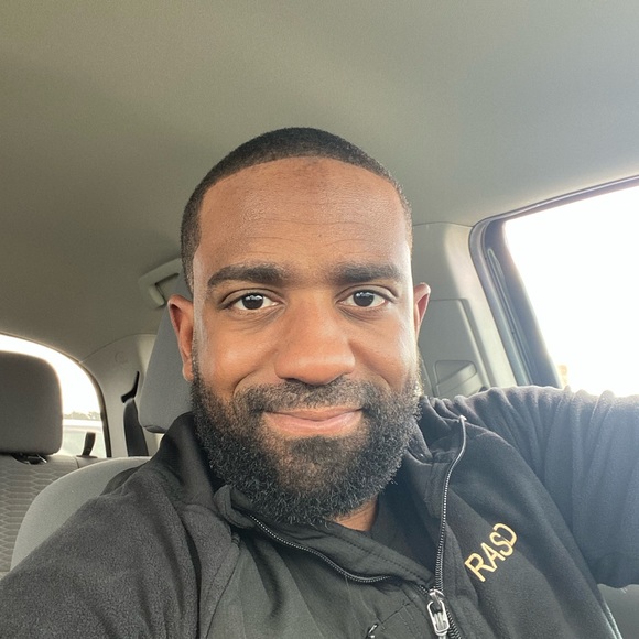 Profile Picture of Rashad Mitchell (@danielrashad_25) on Poshmark