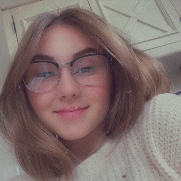 Profile Picture of Kylie Pritchett (@kplefty1) on Poshmark