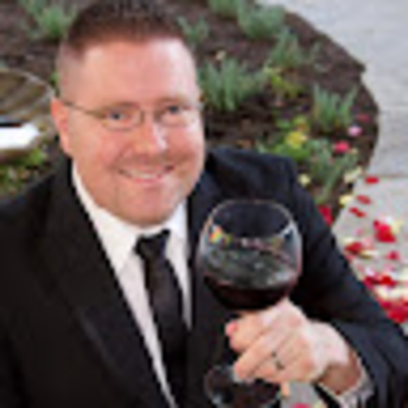 Profile Picture of Gregory Scott (@gscott5780) on Poshmark