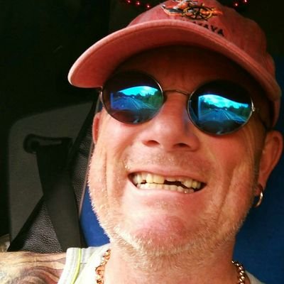 Derek Hyland - Twitter Profile Picture of Derek Hyland (@DerekHyland2) on Twitter