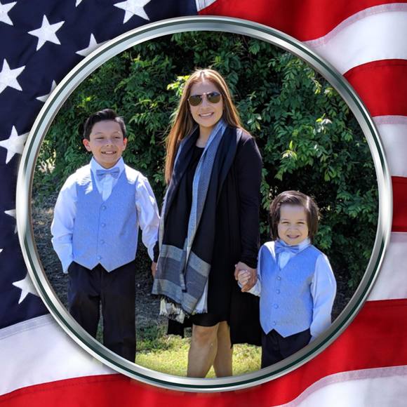 Profile Picture of Nely Lopez (@nelylopez744) on Poshmark