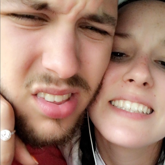 Profile Picture of Dustin Rath (@ddmoneyyyyy) on Poshmark