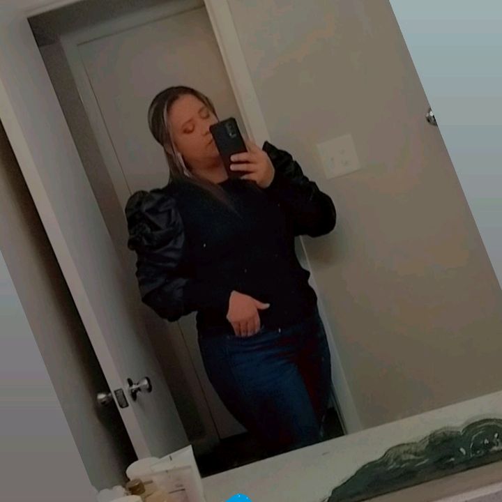 Profile Picture of Eu peralta (@franiacenteno0) on Tiktok