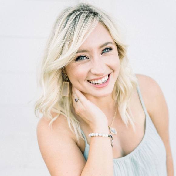 Profile Picture of Kimberly Kirkhuff (@kimberlyhope) on Poshmark