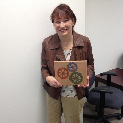 Profile Picture of Marilyn Kaplan (@JSOMUGDEAN) on Twitter