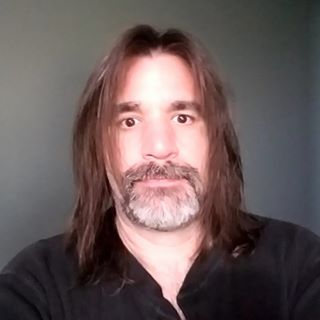 Profile Picture of Daniel Szymanski (@dannszy) on Facebook