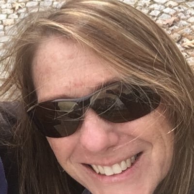 Profile Picture of Debra Beard (@Debralewandows6) on Twitter