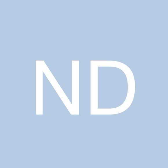 Profile Picture of Nancy Decristoforo (@ndecristoforo) on Poshmark