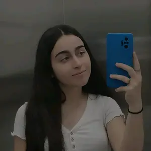 Nadia - Tiktok Profile Picture of Nadia (@nadstorch) on Tiktok