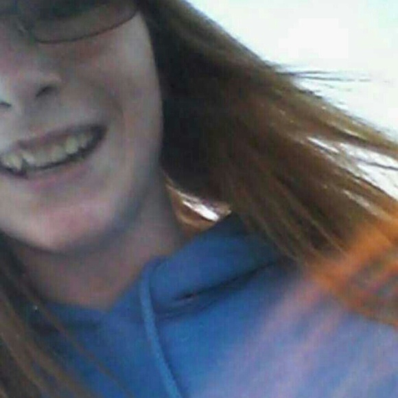 Profile Picture of Brittany Feary (@thatgirlbitbit1) on Poshmark