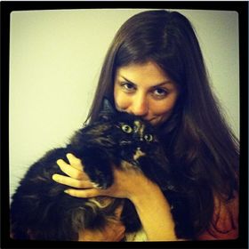 Profile Picture of Sara Skinner (@fridacaritas) on Pinterest