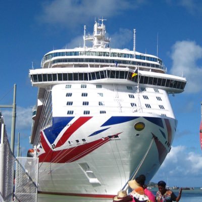 Profile Picture of Bob On The Sea (@RobBacon14) on Twitter