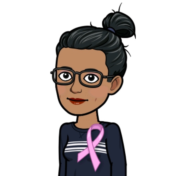 Profile Picture of Damaris Campbell (@deejr2) on Poshmark