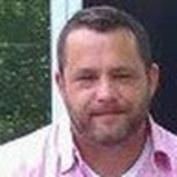 Profile Picture of Adam Bundy (@adambundy102) on Poshmark