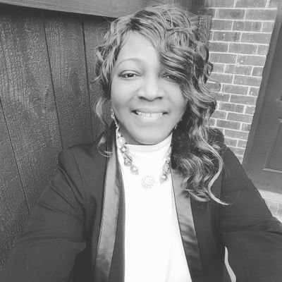 Profile Picture of Barbara Clay-King (@Queenscrossesbc) on Twitter