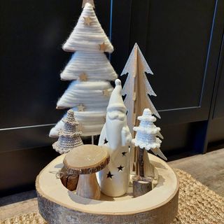 Profile Picture of Lindsay Neal (@restorations_by_lindsay) on Instagram