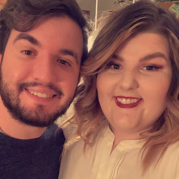 Profile Picture of Amberly Schnurr (@aschnurr) on Poshmark