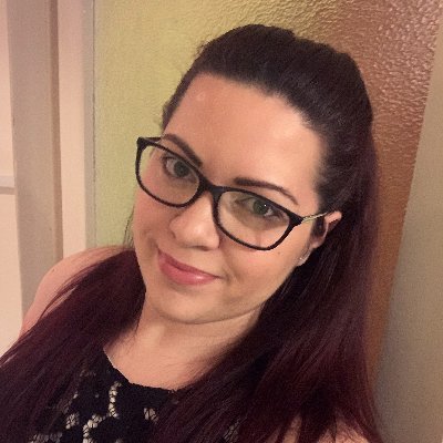 Profile Picture of Emese S. (@IceEmy) on Twitter