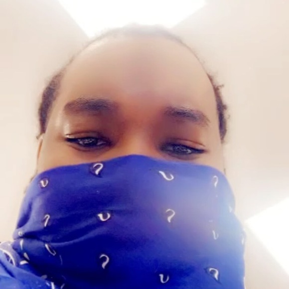 Profile Picture of Jamal Jefferies (@suppacripppp) on Poshmark