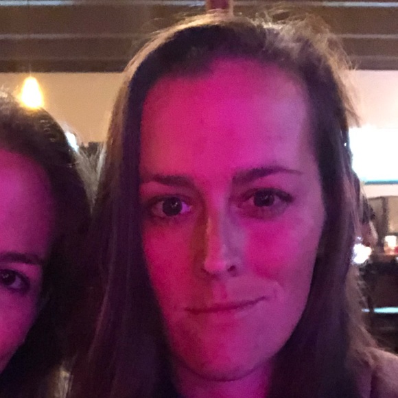 Profile Picture of Kelly Arvidson (@arvidsonk) on Poshmark