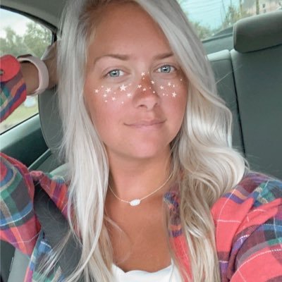 Profile Picture of Brittany Burkett (@brittanyb0614) on Twitter