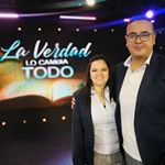 Profile Picture of Vivian Alvarado (@viviansarai) on Instagram