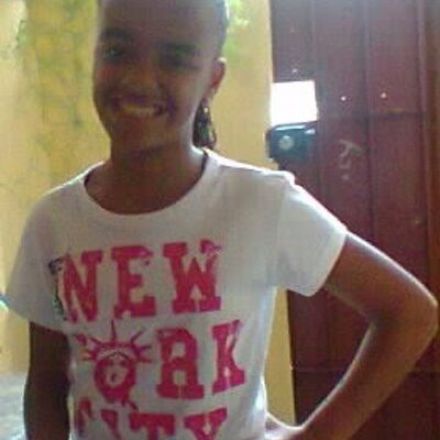 Profile Picture of Julia  *-* (@JuBailon_) on Twitter