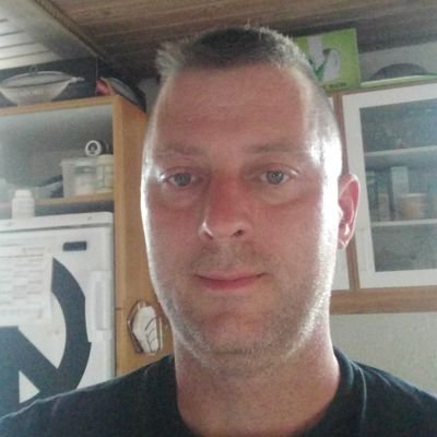 Profile Picture of Michael Holmgaard Poulsen (@MikPoulsen) on Twitter