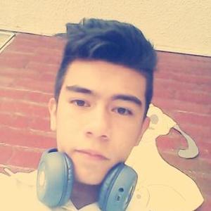 Profile Picture of Steven Olmos (@srkevins1) on Twitter