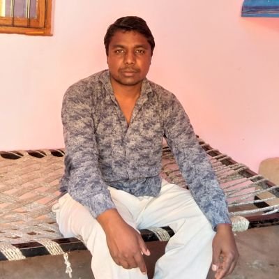 Profile Picture of  🌺 🎯VineshKumar 🎯 🌺 (@VineshKumar0249) on Twitter
