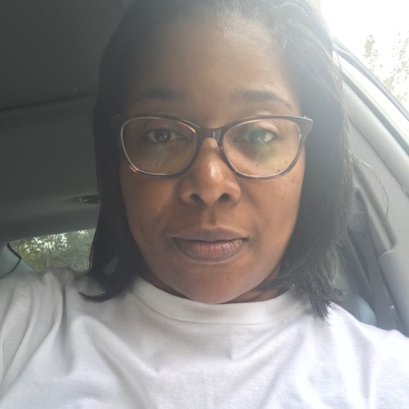 Muyunda Ballard - Poshmark Profile Picture of Muyunda Ballard (@poopie76) on Poshmark