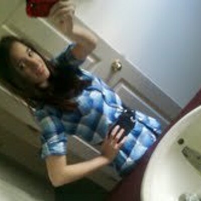 Profile Picture of Amy Scharfenberger (@amyscharfyy) on Twitter