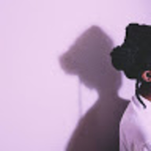 Profile Picture of Celine Conward (@celine_conward) on Poshmark