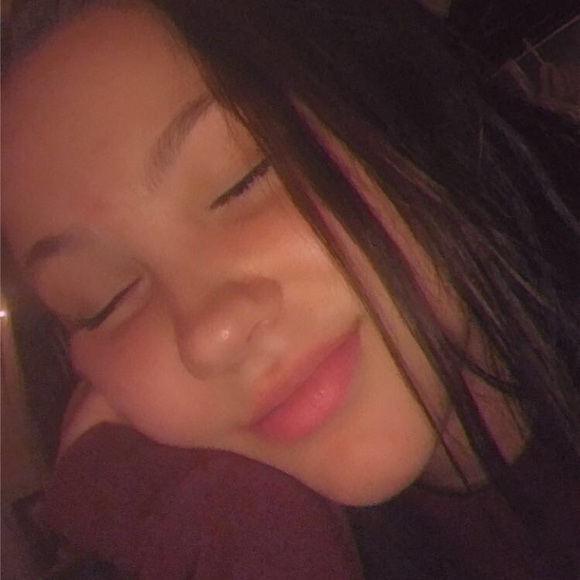 Profile Picture of Isabelle Mestad (@imestad) on Poshmark