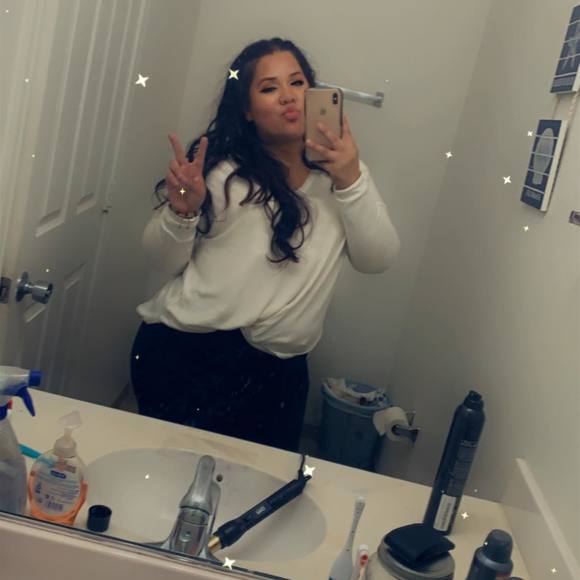 Profile Picture of Jocelyn Johnson (@jocelynof3) on Poshmark